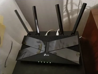 Мощный двухдиапазонный WiFi роутер (MESH, 4 порта LAN, VPN, DHCP, Firewall)