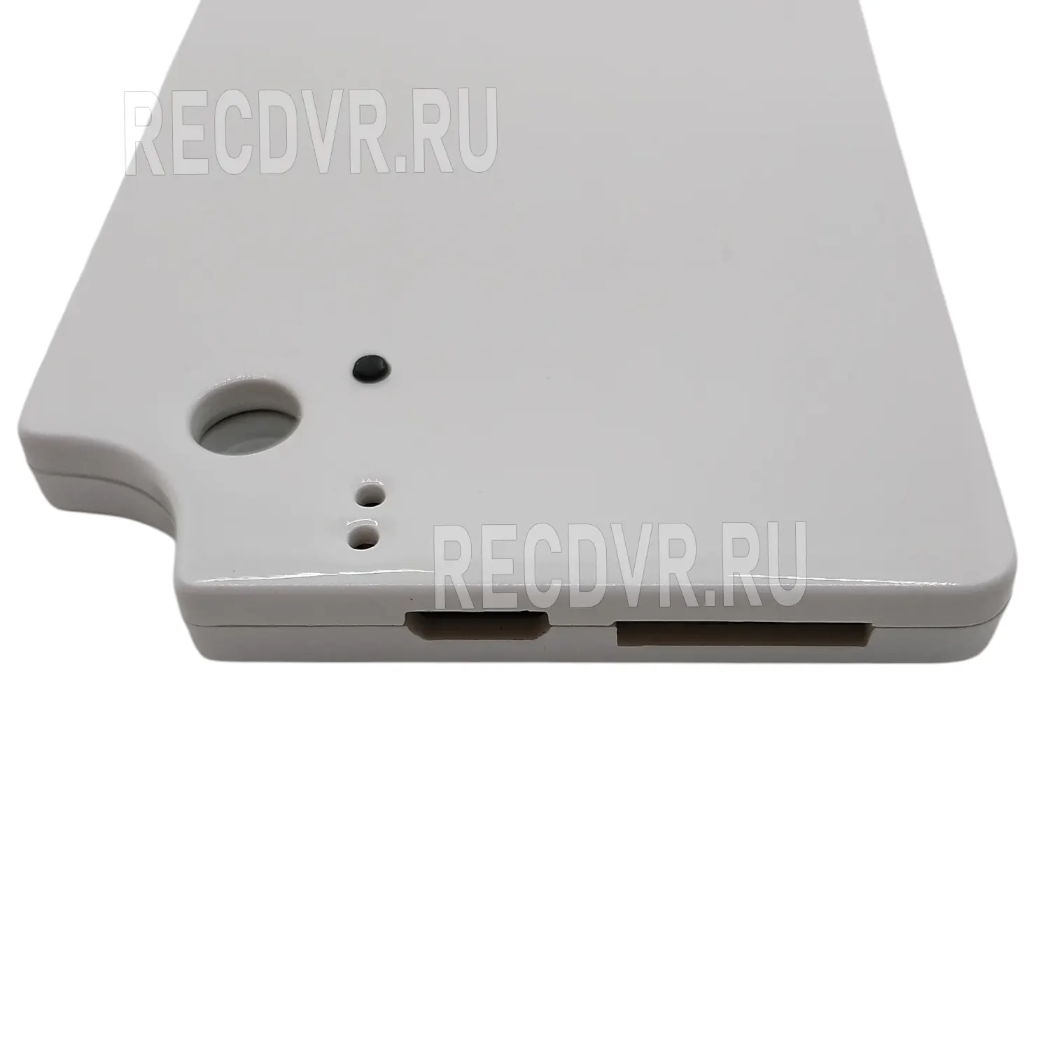 Слот для сим карты и microUSB для питания