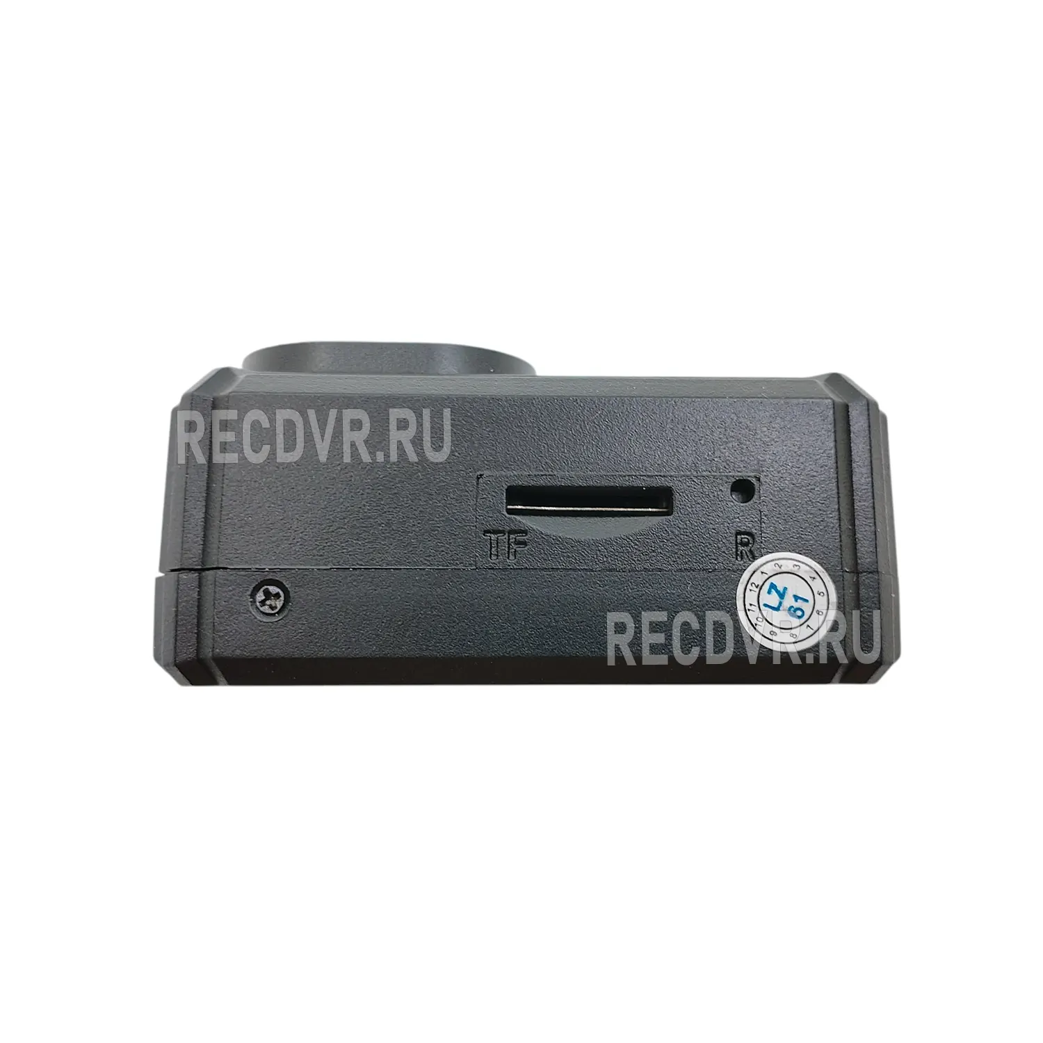 Боковая сторона камеры со слотом для карты памяти microSD с надписью TF